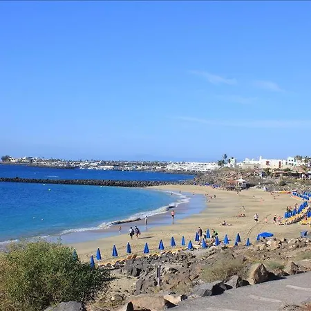 Villa Playa Blanca Sleeps 5 With Pool And Wifi